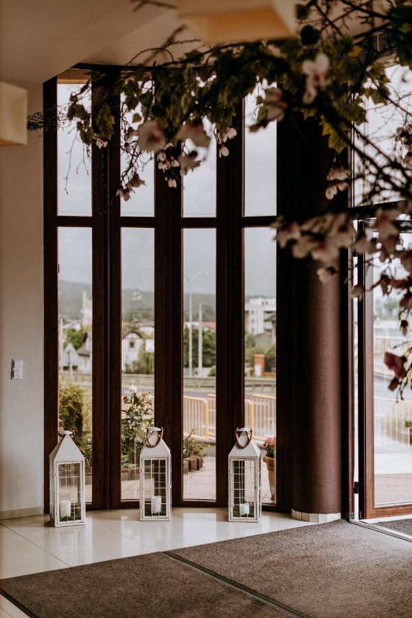 Hotel Magnolia Sitkowka-Nowiny 外观 照片